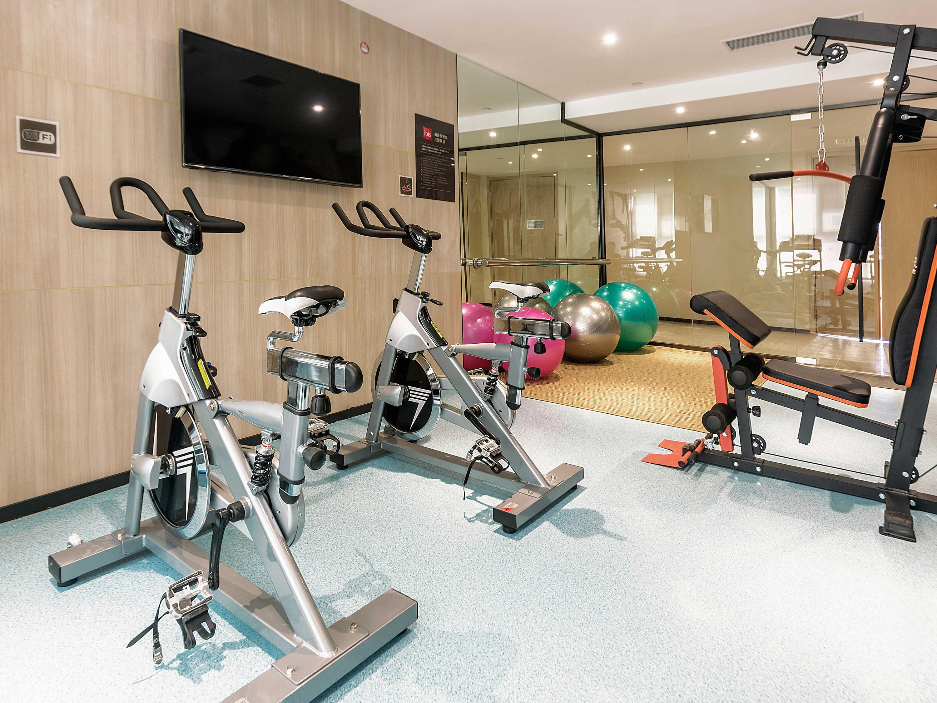 Ibis Zhengzhou Longhai Road Экстерьер фото