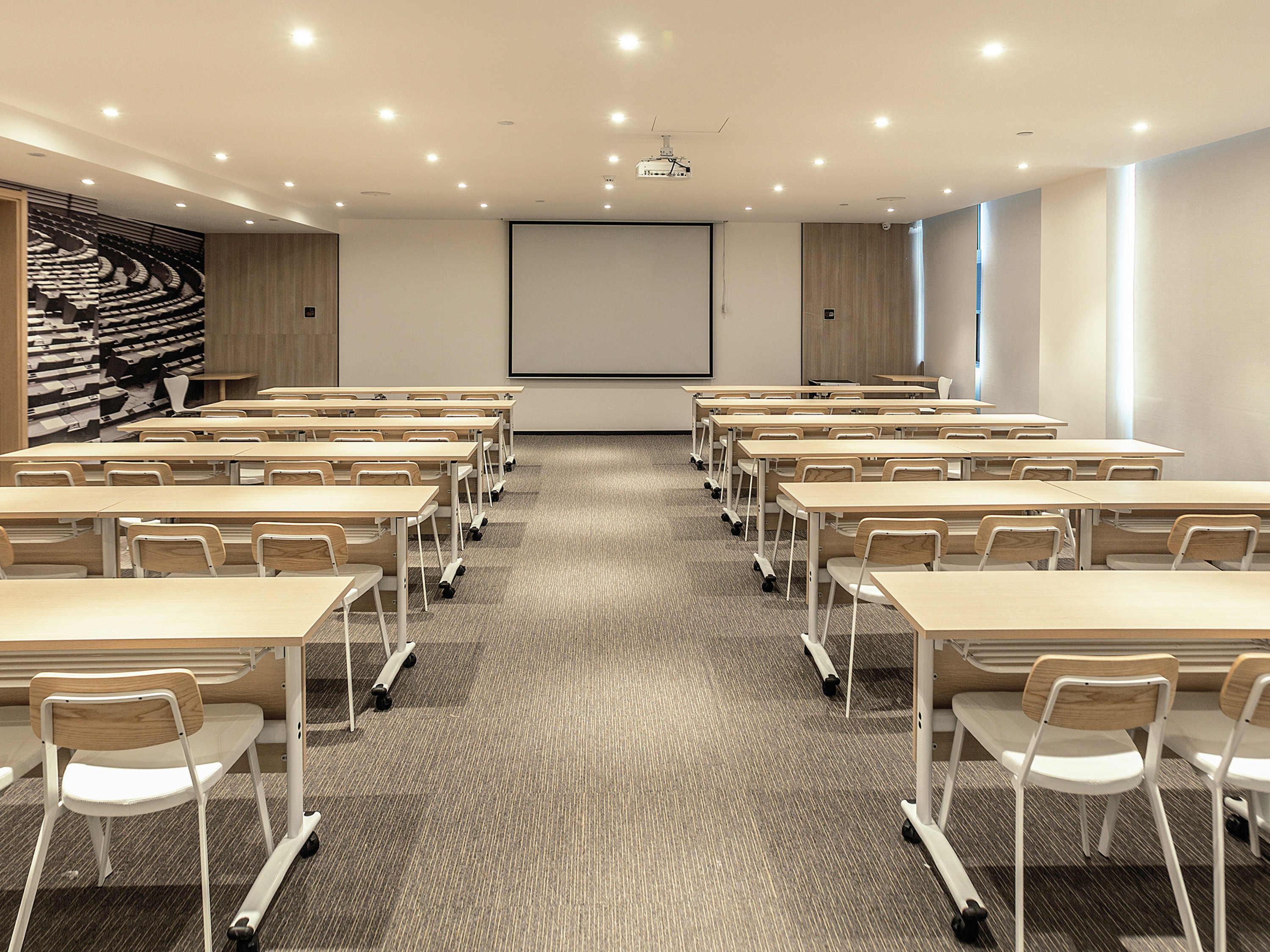 Ibis Zhengzhou Longhai Road Экстерьер фото
