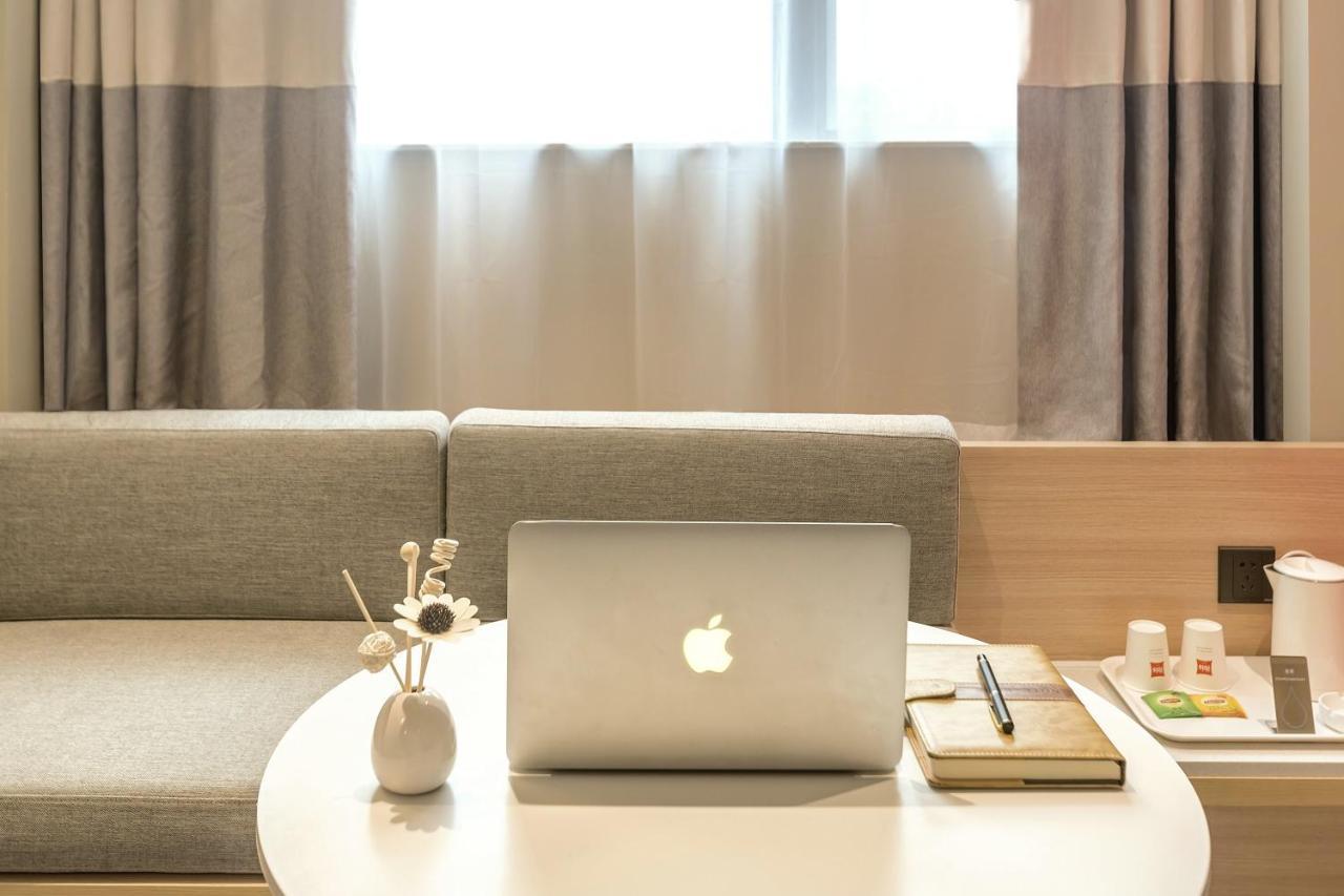 Ibis Zhengzhou Longhai Road Экстерьер фото